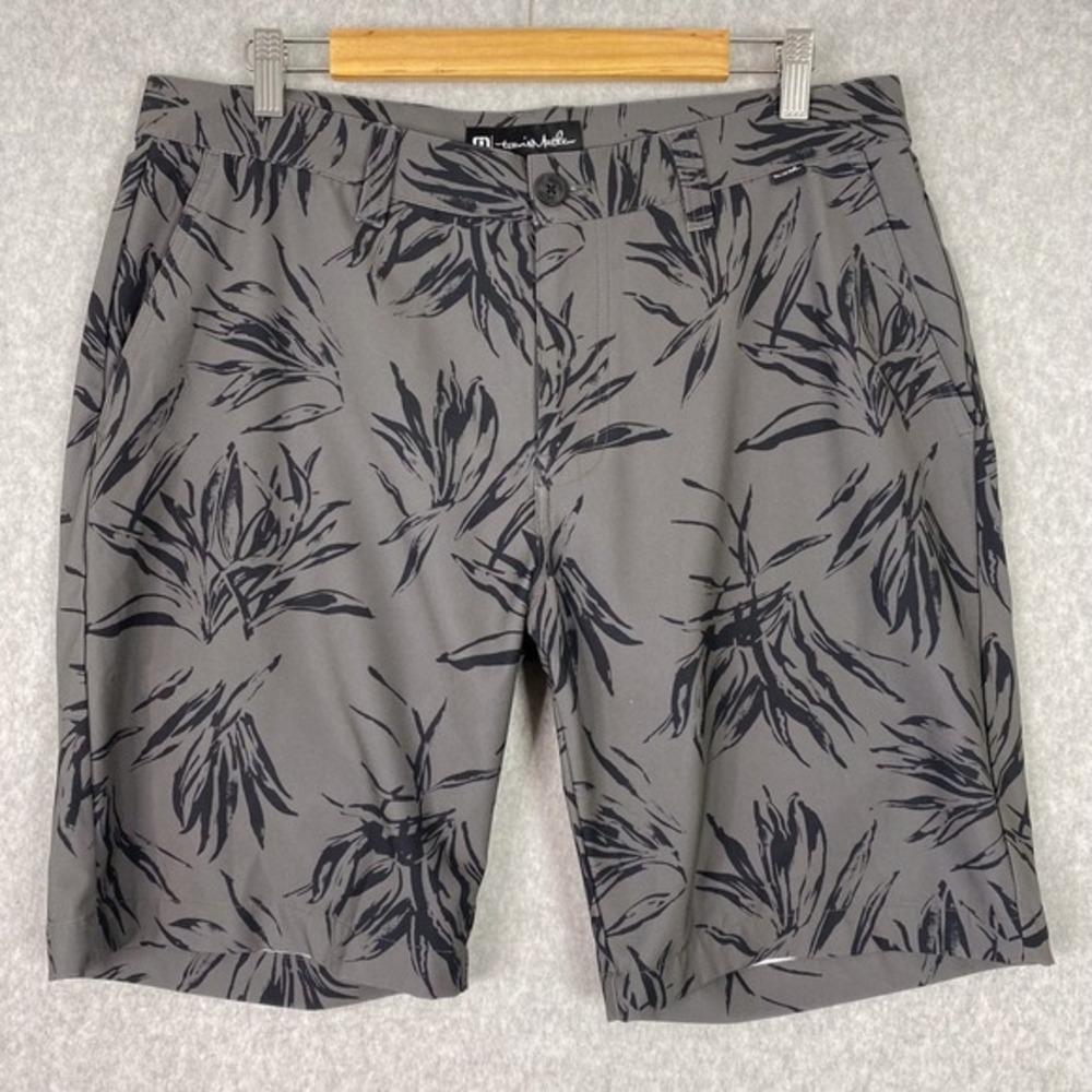 Travis Mathew Shorts Mens 34 Golf Grey Pinstripe You Won't Performance‎ Chino